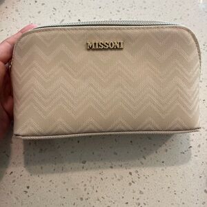 Delta x Missoni First Class Amenity Travel Kit 2025